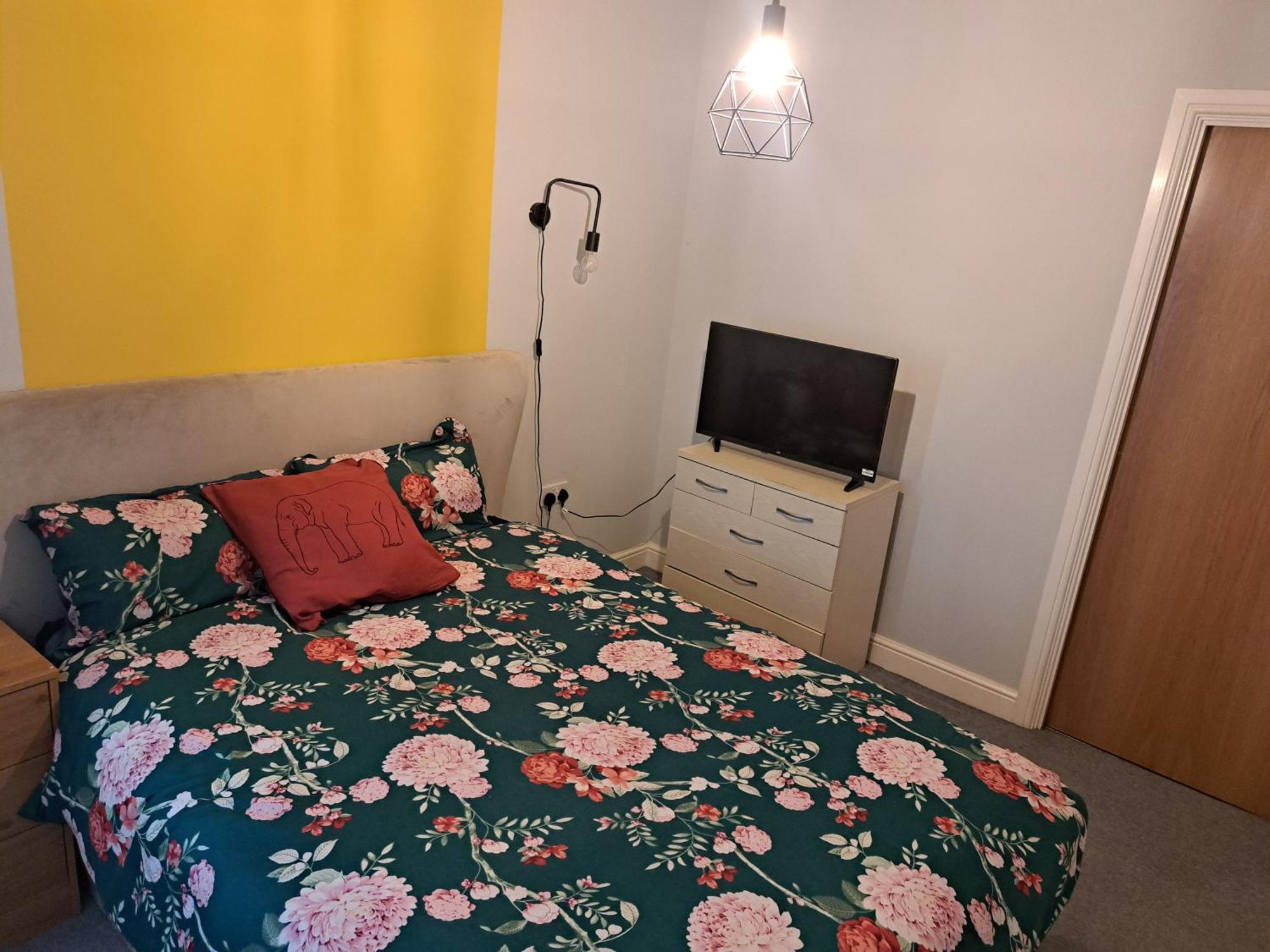Private And Comfortable Room In Cosy Home Nottingham Luaran gambar